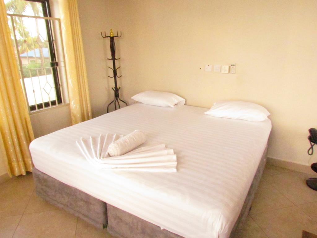 Fq Hotel Limited دار السلام الغرفة الصورة